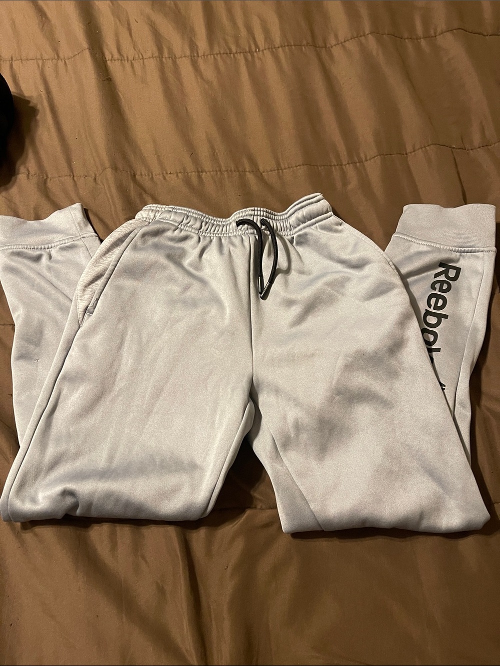 Reebok boys Light Gray Athletic soft Joggers with Black Drawstring